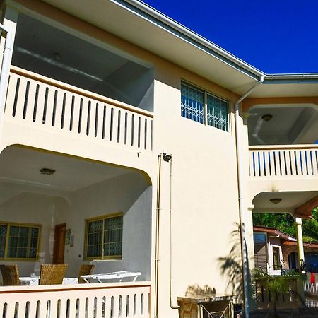 Korrine'S Cottage Horizon Beau Vallon  Exterior photo
