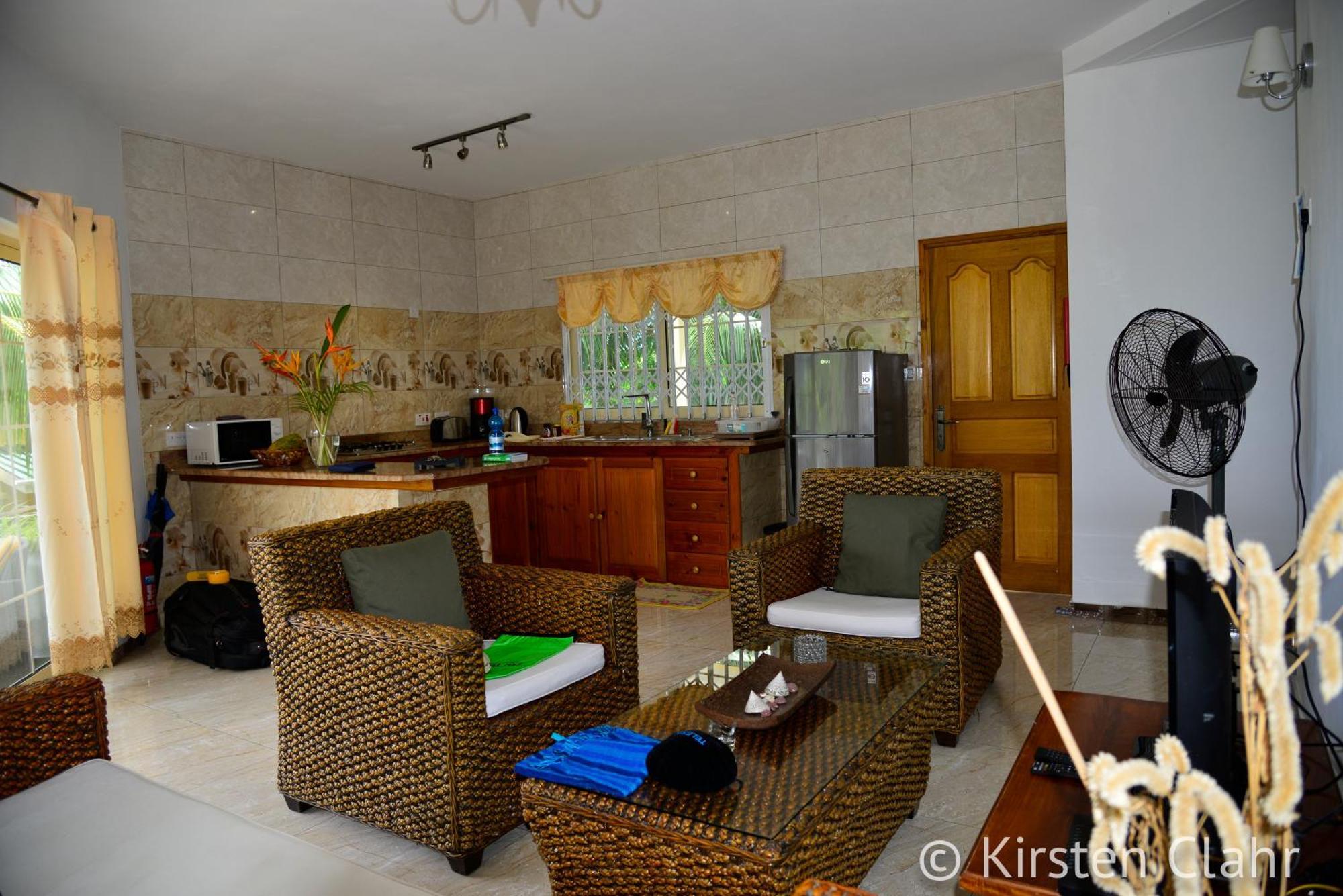 Korrine'S Cottage Horizon Beau Vallon  Exterior photo